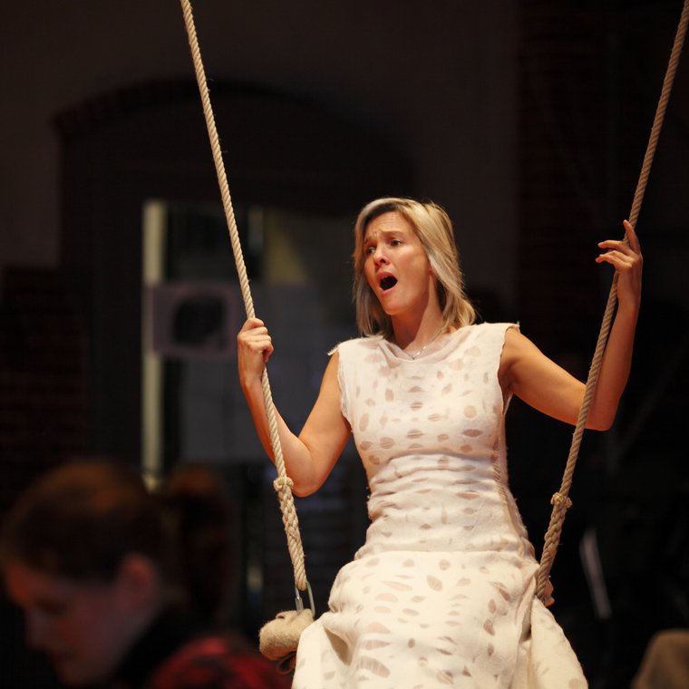 Afbeelding bij Human Requiem